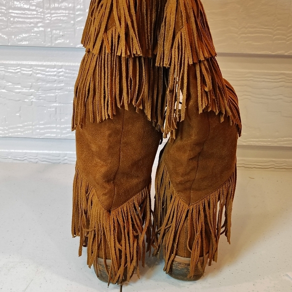 Not Rated Fringe Brown Suede Boots Festival Boho Western Size 6.5 Pull On - Picture 7 of 10